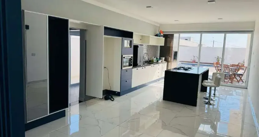 Casa com 3 dormitórios para Venda, 245 m² - Portal das Estrelas III - Boituva/SP