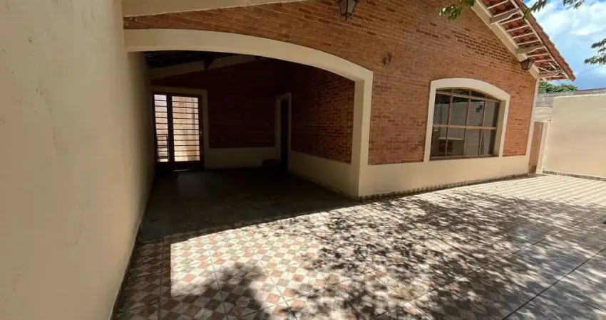 Casa com 4 dormitórios para alugar, 200 m² por R$ 2.500,00/mês - Jardim Egidio Labronici - Boituva/SP