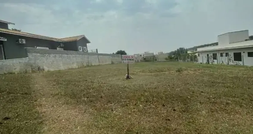Terreno à venda, 1000 m² por R$ 350.000 - Portal dos Lagos - Boituva/SP
