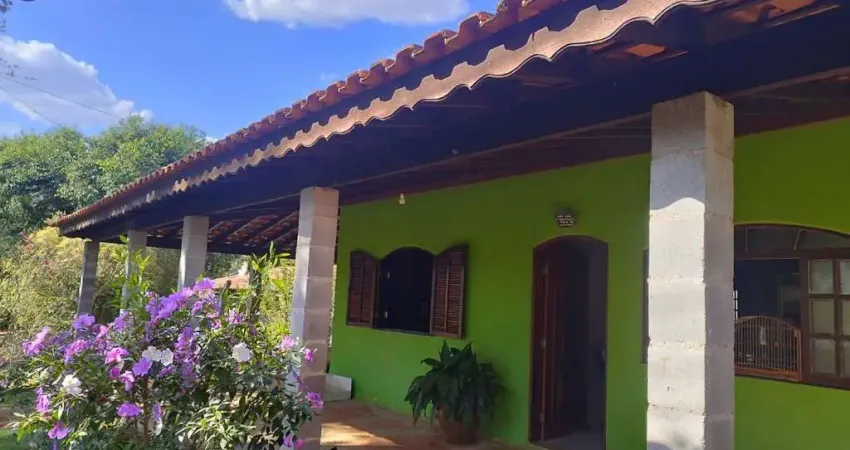 Chácara com 2 dormitórios à venda, 2400 m² por R$ 535.000,00 - Santo Antonio - Boituva/SP