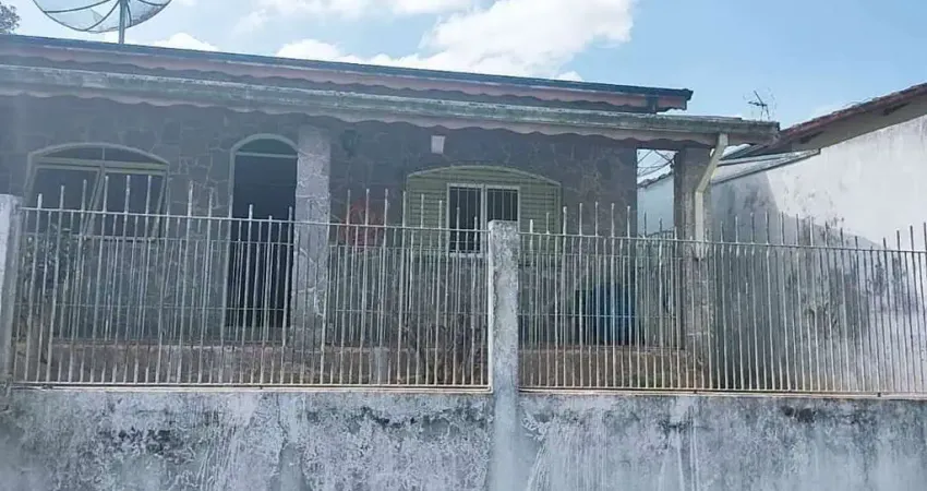 Casa com 3 dormitórios à venda, 360 m² por R$ 400.000 - Centro - Boituva/SP