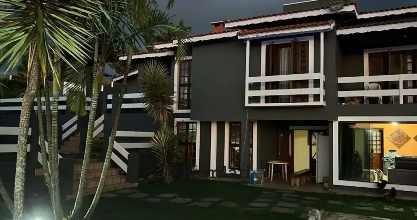 Chácara de Luxo em Porta do Sol, Mairinque – 6 Quartos, Piscina e Espaço Gourmet