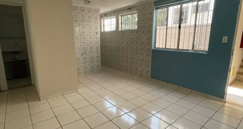 Apartamento com 2 quartos para alugar na Estrada Miguel Dib Jorge, 605, Jardim do Castelo, Ferraz de Vasconcelos