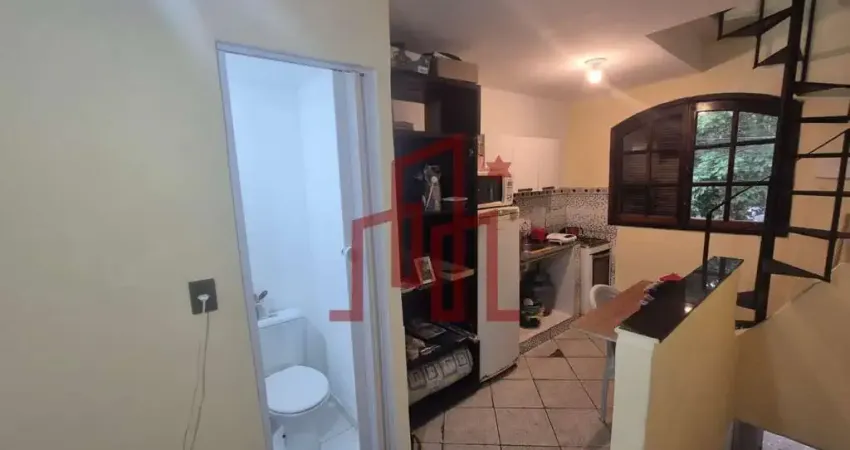 Casa no Recreio dos Bandeirantes, RJ: 40m², 2 quartos, 2 banheiros. Venda R$138mil ou aluguel R$1.800!