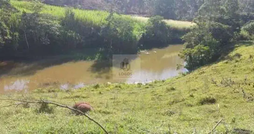 Sítio em Penido com 48 hectares com documentação regularizada - Juiz de Fora - MG.