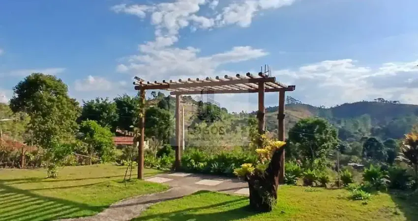 Excelente Chácara no Condomínio Ribeirão do Carmo - Valadares- Juiz de Fora - MG.