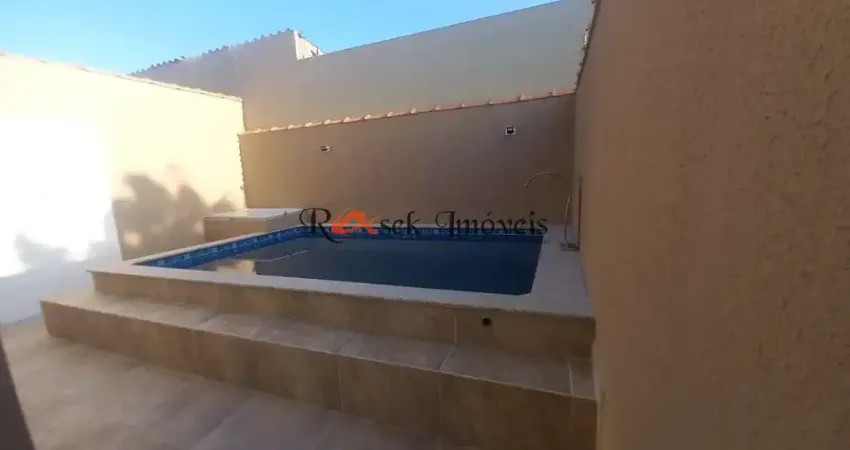 Casa com 2 dorms, Balneário Itaguai, Mongaguá - R$ 355 mil, Cod: 1570