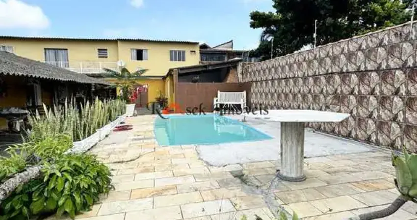 Casa com 6 quartos, Belas Artes, Itanhaém - R$ 550 mil, Cod: 2657