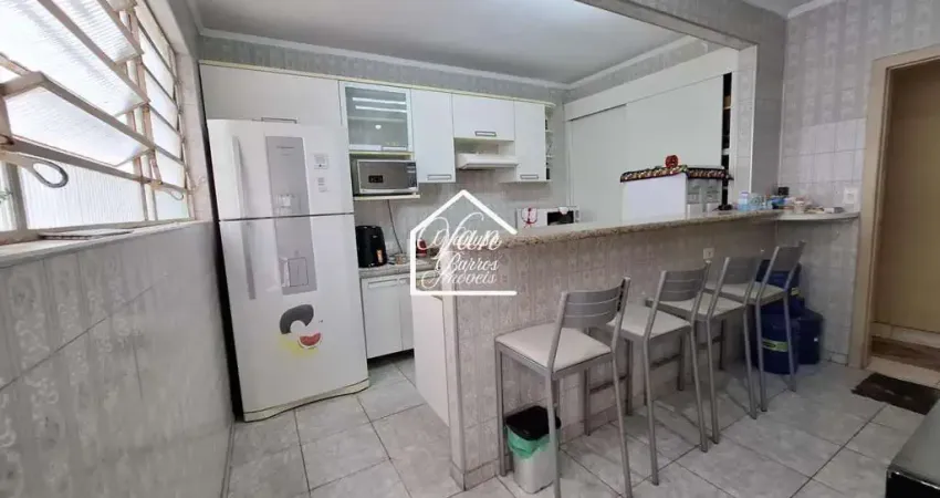 Casa Térrea para Venda em Diadema, Centro, 2 dormitórios, 2 banheiros, 2 vagas
