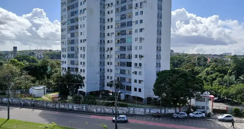 ACHADO IMPERDÍVEL na Av. Paralela – Apto 2 quartos com Closet, Varanda – Praticidade, Segurança e Localização Top!