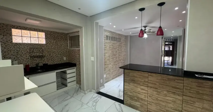 Excelente casa geminada a venda no bairro vila são geraldo localização privilegiada