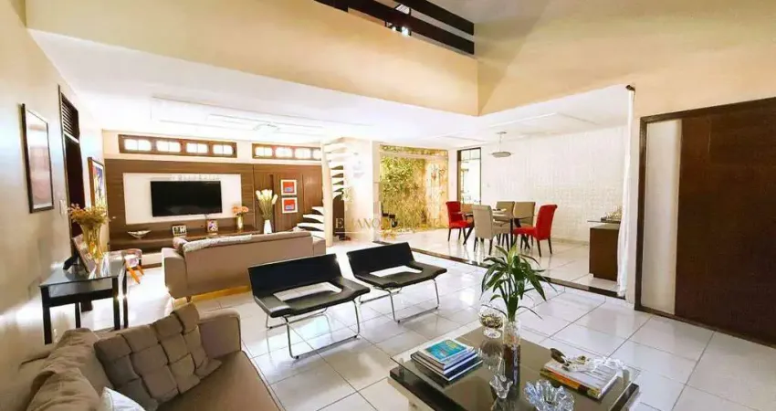 Casa à venda no San Vale com 3 suítes e uma Master - Natal/RN
