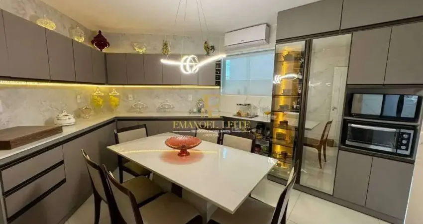 Casa com 5 quartos à venda no Candelária, Natal 