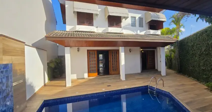 BELÍSSIMA CASA DISPONÍVEL PARA VENDA BEM NO CORAÇÃO DA VILA PARAÍBA GUARATINGUETÁ SP.