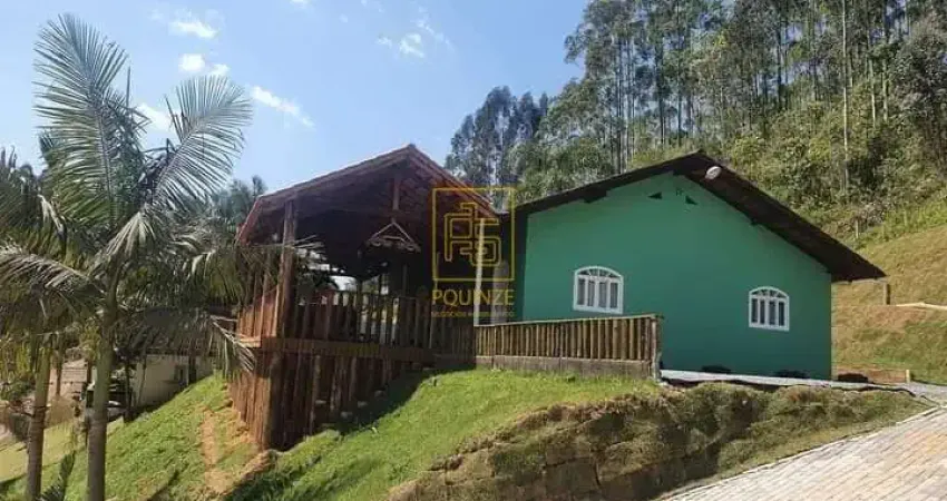 Sítio a 700m da barragem de Rio Bonito em Rio dos Cedros