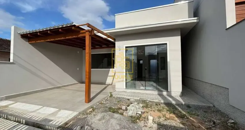 Casa com excelente localização e conforto no bairro Quintino