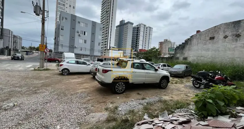 Terreno à venda no Centro, Balneário Piçarras 