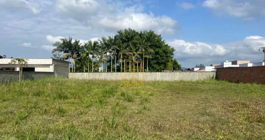 Terreno à venda no Centro, Rodeio 