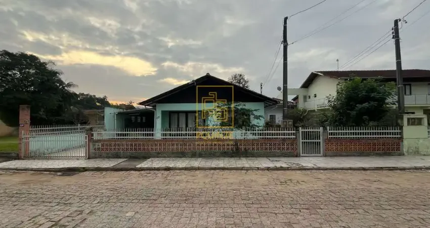 Casa com 4 quartos à venda em Dos Estados, Timbó 