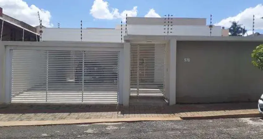 Casa com 3 quartos à venda na Rua Presidente Costa e Silva, 976, Jardim Alto da Boa Vista, Rolândia