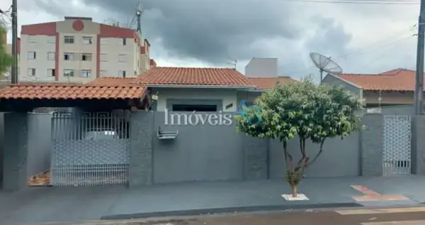 Casa com 3 quartos à venda na Rua José Fernandes, sn, Jardim Asteca, Rolândia