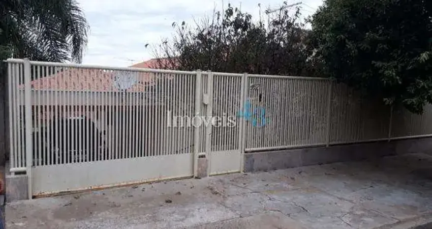 Casa com 2 quartos à venda na Rua Estados Unidos, 467, Centro, Cambé