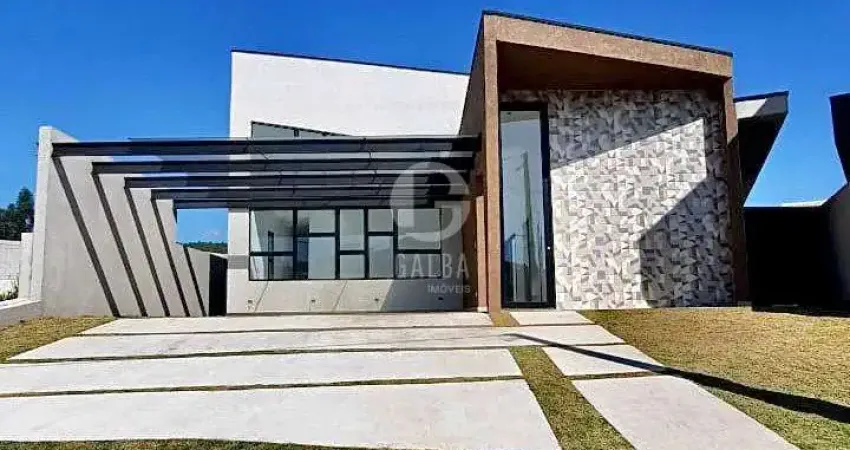 Casa térrea à venda em condomínio fechado em Atibaia