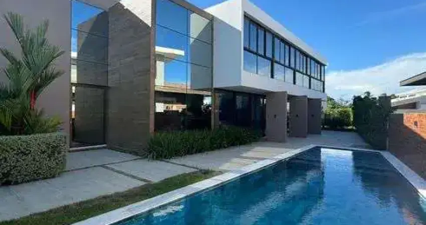 Descubra seu Paraíso com esta linda casa no Condomínio Laguna
