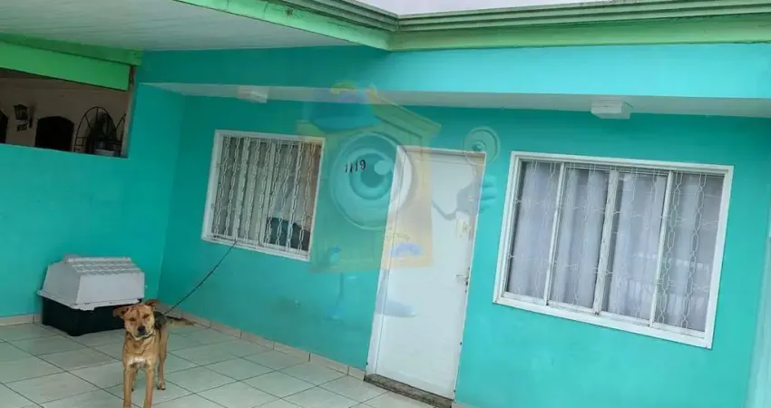 Casa para Venda em Curitiba, Cajuru, 2 dormitórios, 1 banheiro, 2 vagas