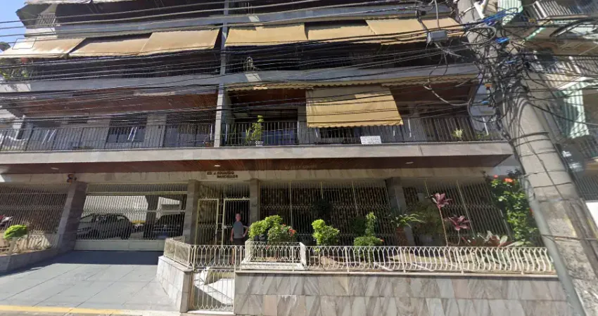 Amplo apartamento de 116m² com 3 quartos, sendo 1 suíte - Irajá / RJ