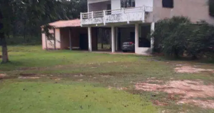 Chácara com 2 dormitórios à venda, 50000 m² por R$ 1.600.000,00 - Zona Rural - Cuiabá/MT