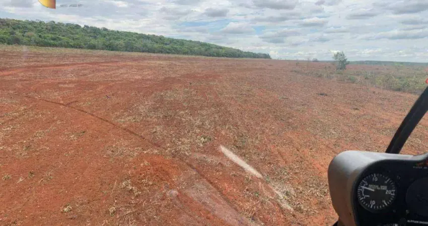 Fazenda à venda, 13500000 m² por R$ 40.000.000,00 - Zona Rural - Juscimeira/MT