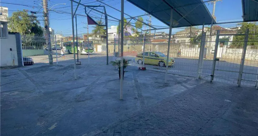 Prédio à venda na Estrada Padre Roser, 856, Irajá, Rio de Janeiro