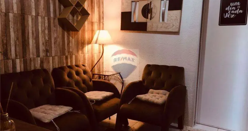 Apartamento de 1 quarto a venda com 40m² por R$ 90.000,00 em Madureira.
