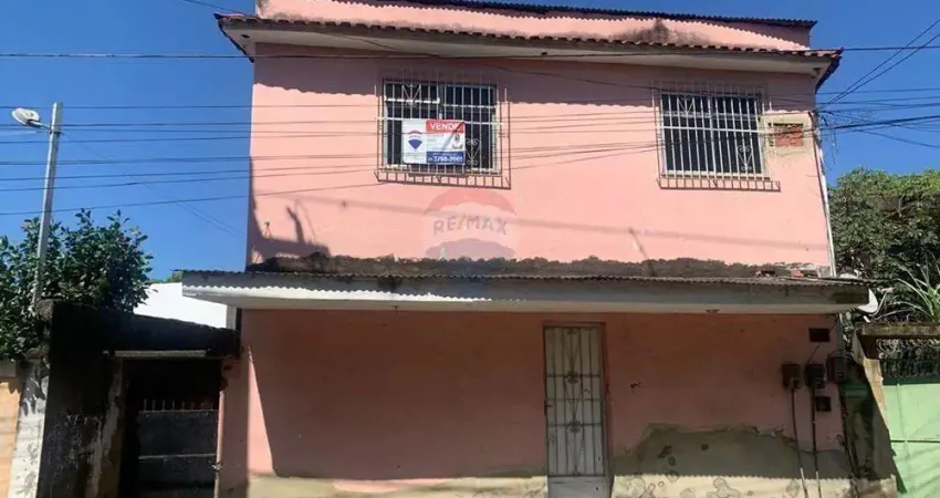 Terreno de 360m² com construção de 110m² à venda po r$ 260.000. em chácara arcampo - potencial para construção civil e mobiliário