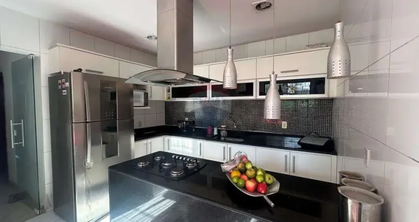 Casa com 3 quartos,  311 m² à venda por r$ 680.000,00 no centro de duque de caxias, rj,