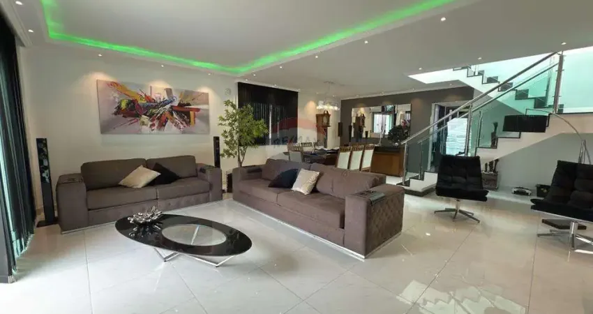 Casa 3 quartos suítes com 305m² à venda por R$ 1.100.000,00 em Vista Alegre - RJ