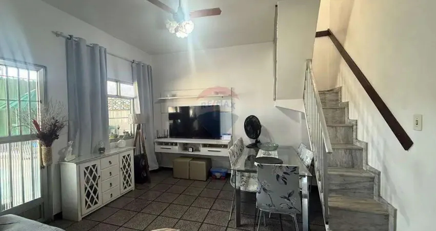 Quatro casas, 9 quartos à venda com 220m2 por r$ 550.000,00 - vigário geral - rio de janeiro