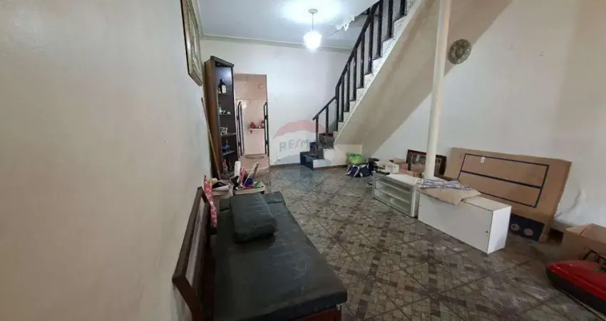 Casa com 2 quartos à venda na Rua Milton, 41, Ramos, Rio de Janeiro