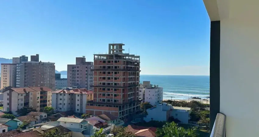 Apartamento quadra mar à venda com 03 suítes no bairro Gravatá !!!