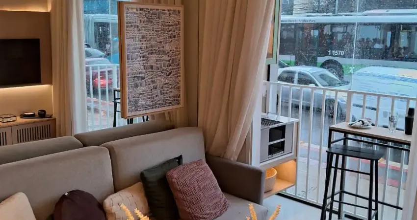 Apartamento de 2 dormitórios ,varanda e vaga, prox ao metro Tucuruvi