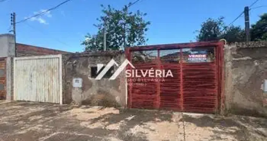 EXCELENTE OPORTUNIDADE – SANTO AMARO São DUAS casas no mesmo terreno! Campo Grande/MS