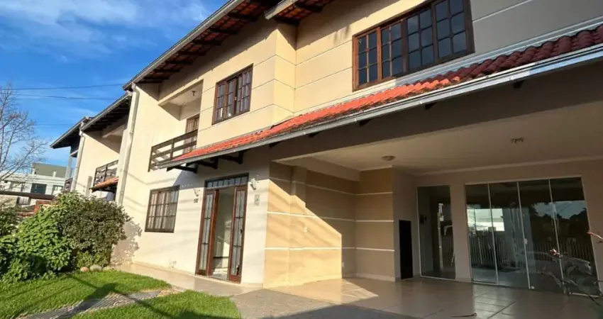 Casa em condomínio fechado com 2 quartos para alugar na Rua Victor Kursancew, 01, Costa e Silva, Joinville