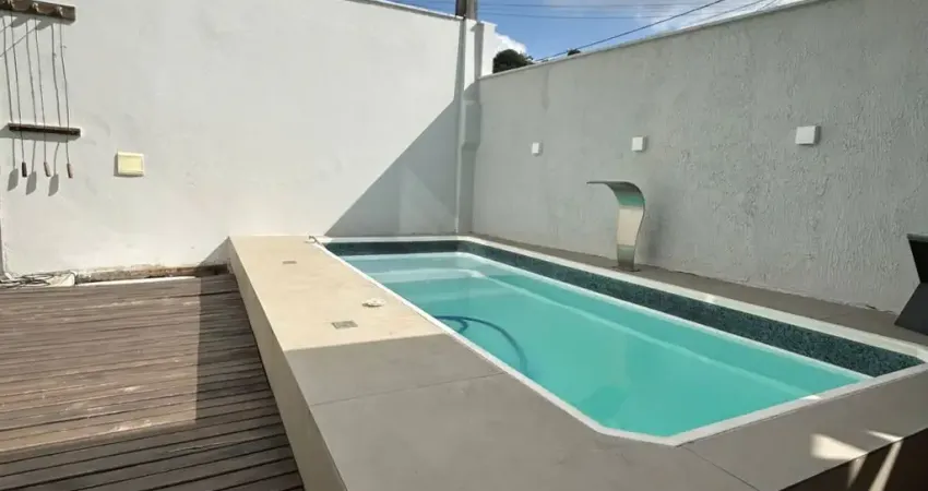 Casa com 2 quartos para alugar na Rua das Costureiras, 105, Costa e Silva, Joinville