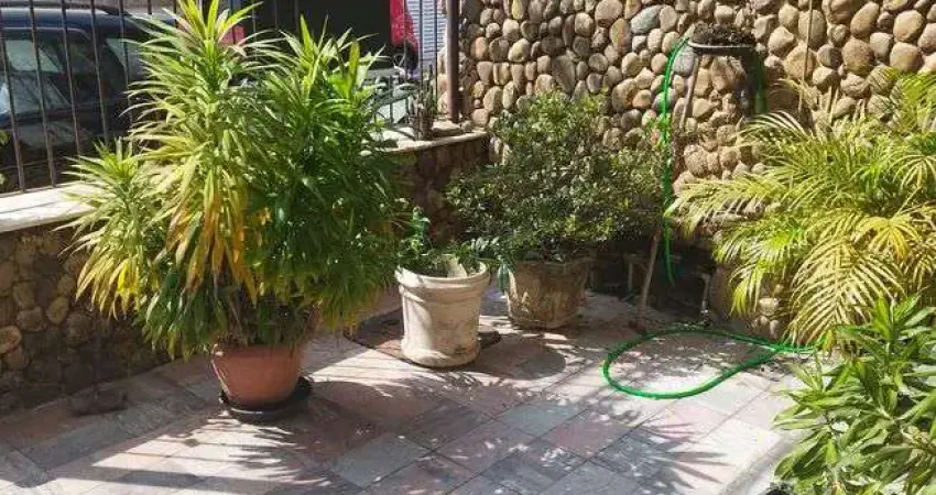 Casa em condomínio fechado na Portuguesa, 122 m2, com 3 Quartos!
