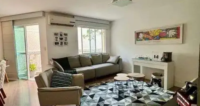 Casa no Jardim Guanabara, com 3 quartos, 217 m2, Imperdível!