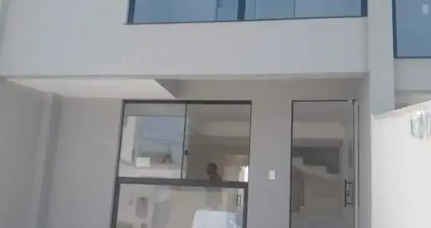 Casa Geminada com 2 quartos à venda em Belo Horizonte