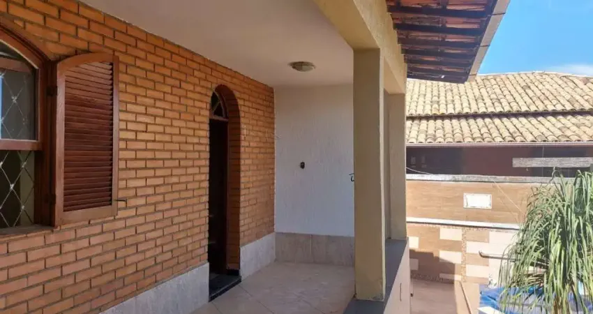 Casa com 3 quartos à venda na Rua Vicente Risola, Santa Inês, Belo Horizonte