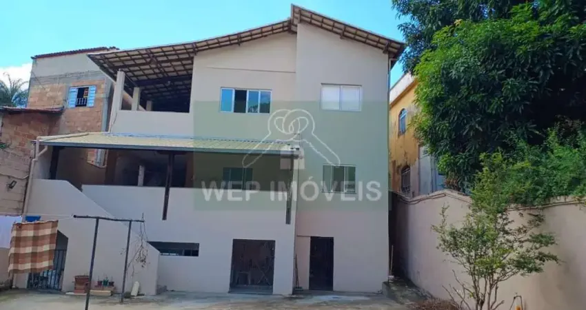 Casa com 6 quartos à venda na Rua Calafate, Goiânia, Belo Horizonte
