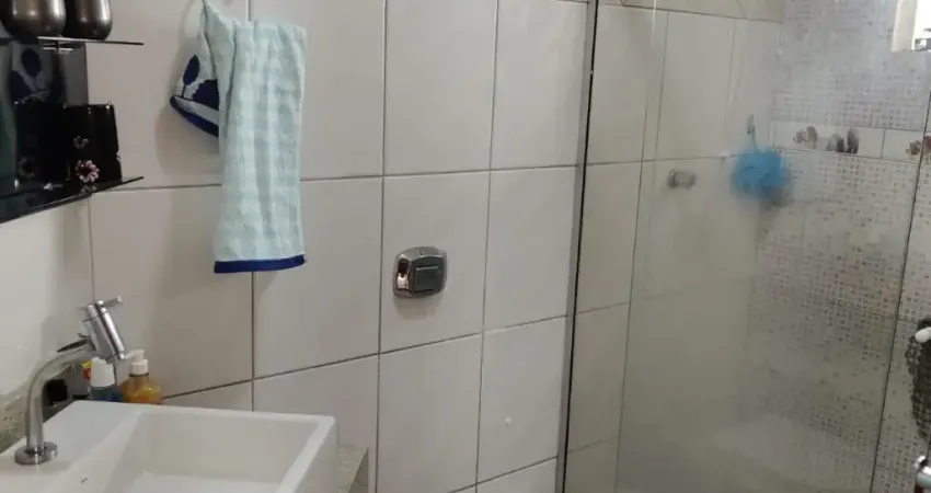 Vendo Lindo Sobrado, 346m2, Bairro Poção , 3 suítes, 4 vagas.